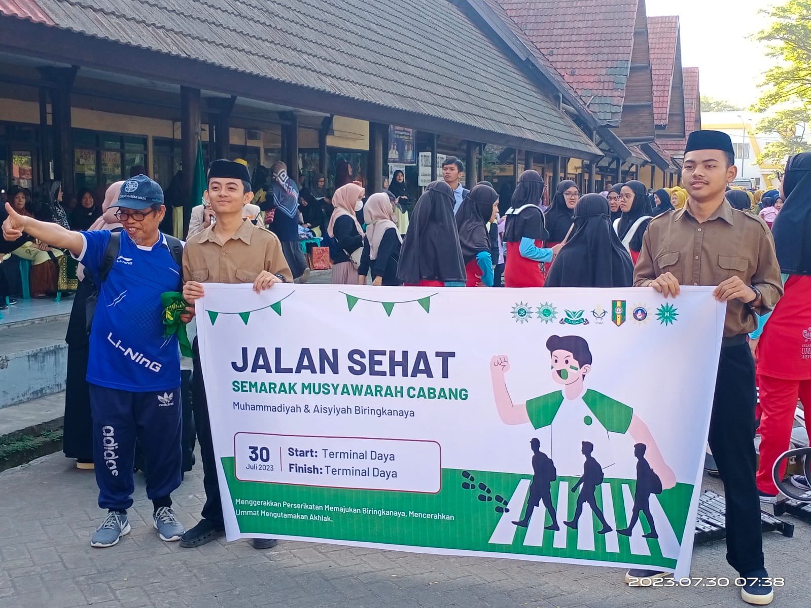 Pimpinan Muhammadiyah Sulsel Hadiri Gerak Jalan Pantai Cabang Biringkanaya