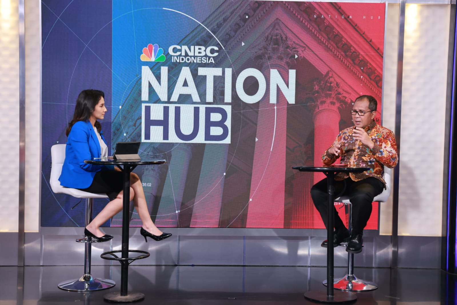 Wali Kota Makassar, Moh Ramdhan Pomanto dalam program Nation Hub CNBC di Jakarta mempresentasikan strategi Kota Makassar mencapai pertumbuhan ekonomi tumbuh pesat, Rabu (25/10).