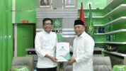 Ilham Arief Sirajuddin Mengembalikan Formulir Penjaringan Bakal Cagub Sulsel di PKB. (Dok. Tim Media Ilham Arief Sirajuddin).