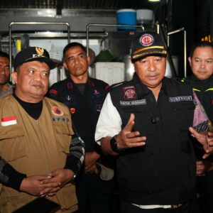 PJ Gubernur Sulsel Tinjau Lokasi Banjir di Luwu, Gerak Cepat Evakuasi Warga
