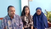 Arimbi Dwi Widayanti (ADW) Didampingi Kuasa Hukum Saat Ditemui Awak Media