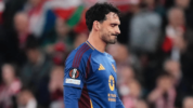 Mats Hummels Usai Terkena Kartu Merah