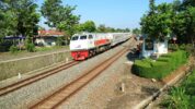 Kereta Api. (Ist)