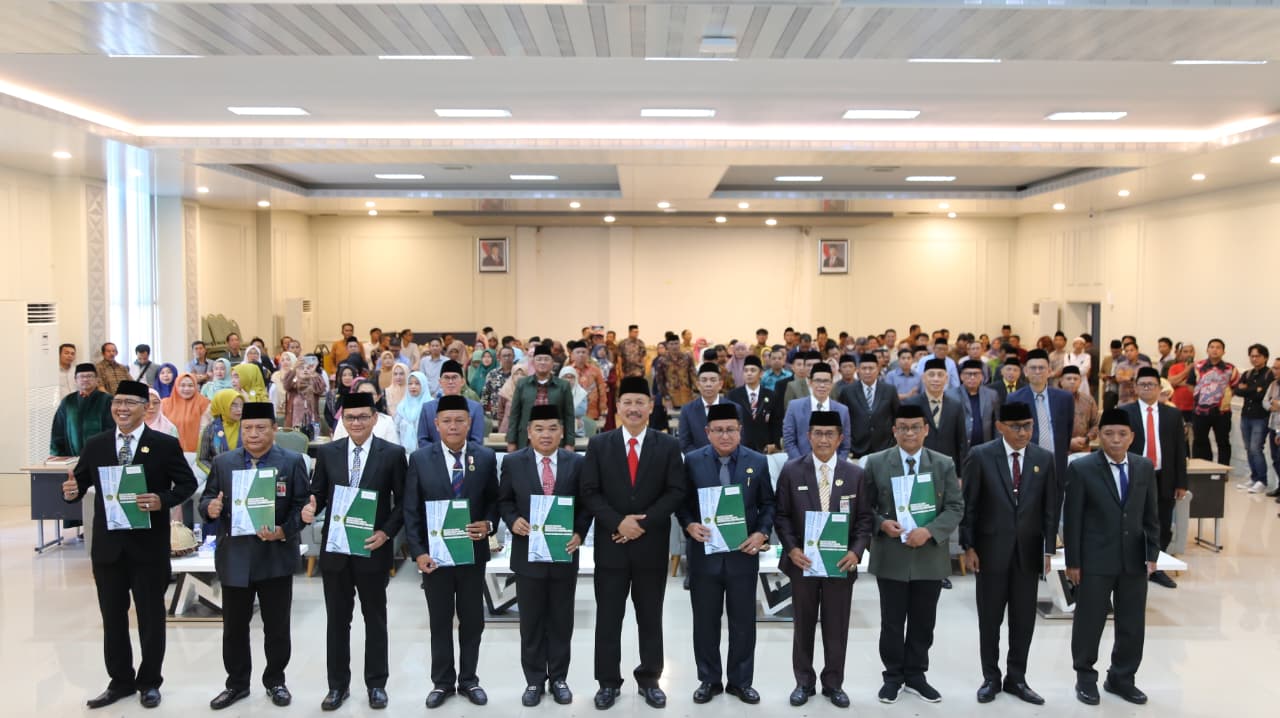 Kemenag Sulsel Rotasi 10 Pejabat, Kakanwil Ali Yafid Tekankan Jabatan Sebagai Amanah