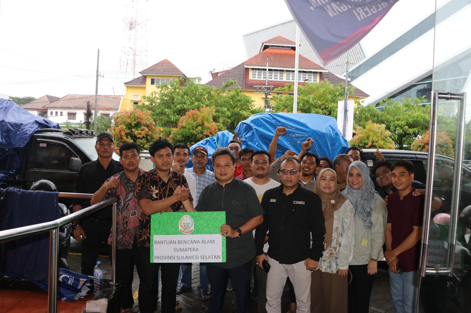 Pemprov Sulsel , Bantuan Sembako , Perlengkapan Bayi , Korban Bencana ,Bencana Banjir Sumatera,Banjir Sumatera